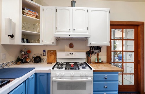 La Honda Cabin | Pacific Coast Redwoods Cabin for Family