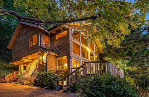 Alki House | Pacific Dream
