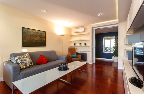 Old Town Apartment | PACIFICO Family Home by Cadiz4Rentals