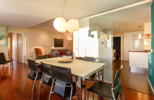Old Town Apartment | PACIFICO Family Home by Cadiz4Rentals