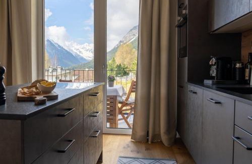 Trins Apartment | Padaster 1262