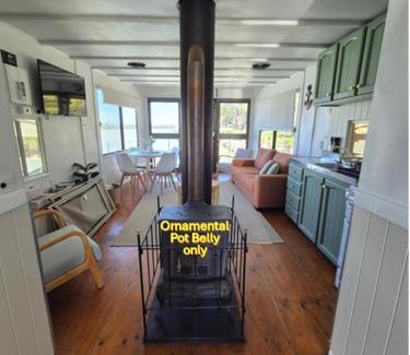 Mannum Boat Rental | Paddle Wheeler Lilian - Permanently Moored