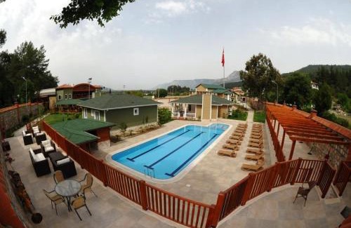 Atakoy Hotel | Padok Premium Hotel & Stables