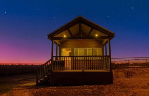 Page Cabin | Page Lake Powell Campground - Tiny Homes