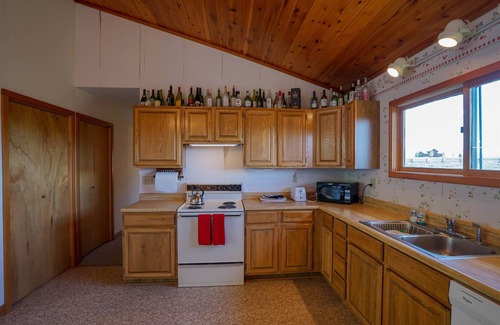 Cameron House | Pagenkopf House on the Madison River