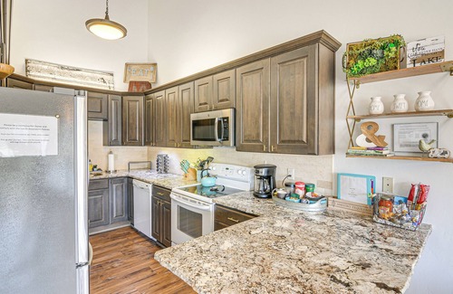 Pagosa Springs Apartment | Pagosa Springs Condo w/Grill, Near Wolf Creek!