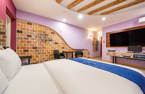 Paju Hotel | Paju Sopung