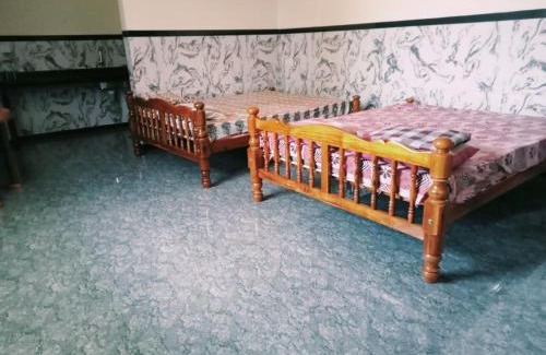 Inna Cabin | Pakala hall Manjerpalke