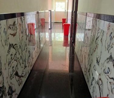 Inna Cabin | Pakala hall Manjerpalke