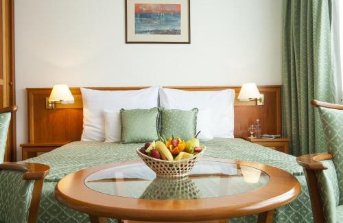 Heviz Hotel | Palace Hotel Hévíz