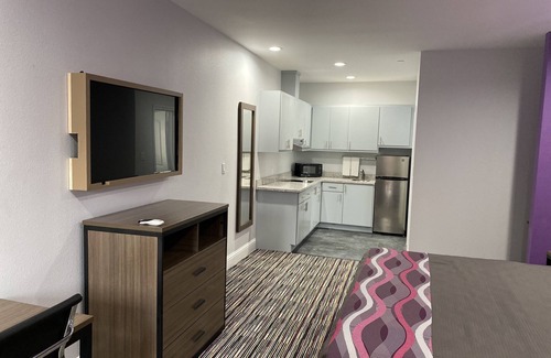Barrett Hotel | Palace Inn Crosby