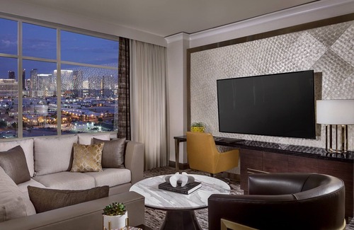 Rancho Oakey Resort | Palace Station Hotel and Casino