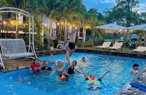 Bo Trach Hotel | Palafita Bungalow
