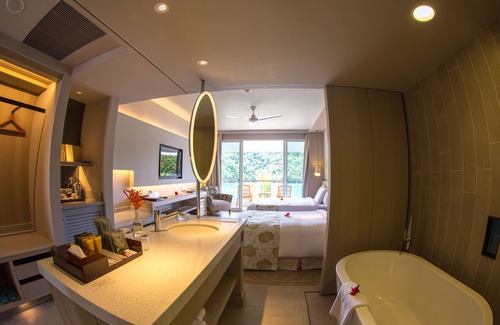 Malakal Island Resort | Palau Royal Resort