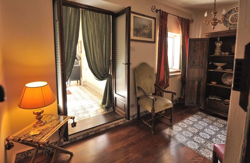 Caltanissetta House | Palazzo Amari Central Sicily