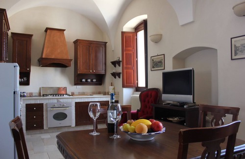 Centro Storico Apartment | PALAZZO DEI GESUITI OF THE 1600 APARTMENT 2