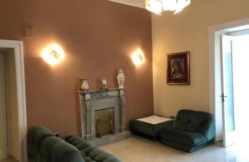 Moio della Civitella House | Palazzo Galzerano