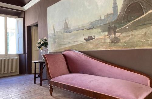 Mombaroccio House | Palazzo Montesi