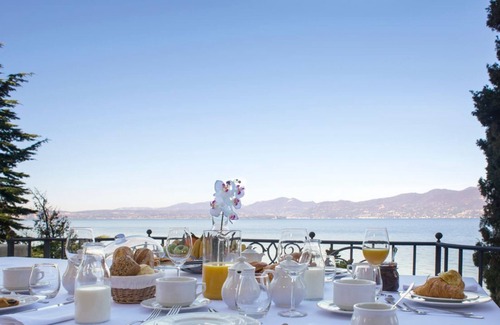 Garda Villa | Palazzo San Daniele - Eight Bedroom Villa, Sleeps 16