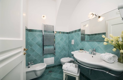 Vietri sul Mare House | Palazzo Suriano Amalfi Coast