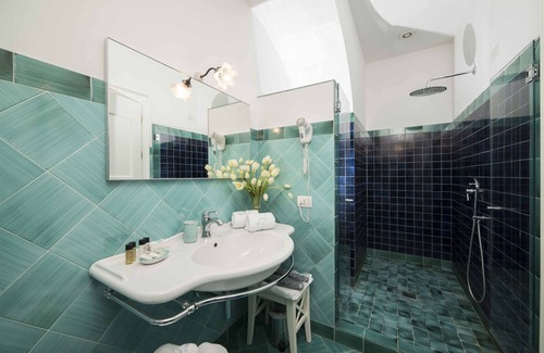 Vietri sul Mare House | Palazzo Suriano Amalfi Coast