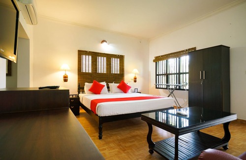 Devikolam Hotel | Palette Resorts- Tapovan Green County