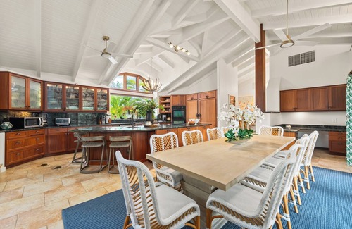 Kalama Tract Condo | Palione Papalani by Avantstay New $1.5m Remodel Steps From Kailua Beach w/Private Pool & Hot Tub