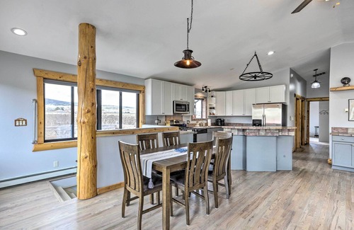 Palisade Cottage | Palisade Cottage on Orchard - Hike, Bike + More!