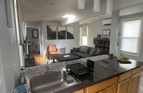 Dobbs Ferry Apartment | Palisade Suite -Cozy 1-bdr Dobbs Ferry-30 min from NYC- AC & Hudson River views