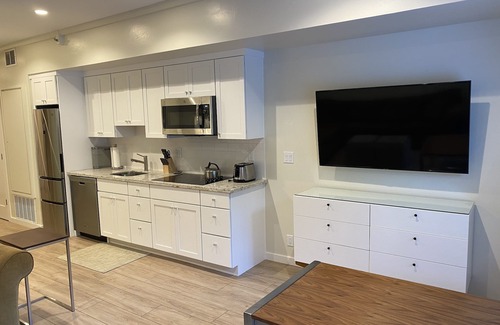 Olympic Valley Condo | Palisades Tahoe Lodge: Remodeled slopeside condo w/kitchenette &/Ski Area View