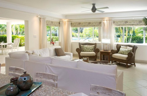 Saint Matthias Condo | Palm Beach 110 in Hastings by Personal Villas - Beachfront, Minutes away from Sh