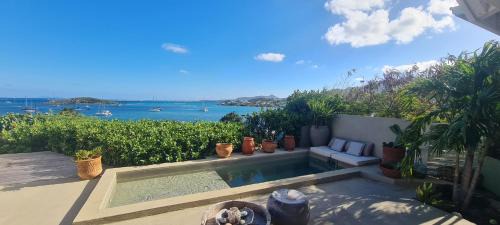 Cul de Sac House | PALM BLUE Caribbean Pinel Bay