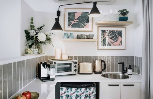 Terrigal Apartment | Palm House by Coast Hosting