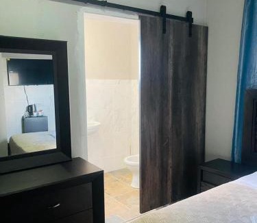 Palapye Cabin | Palm Inn Boutique Palapye