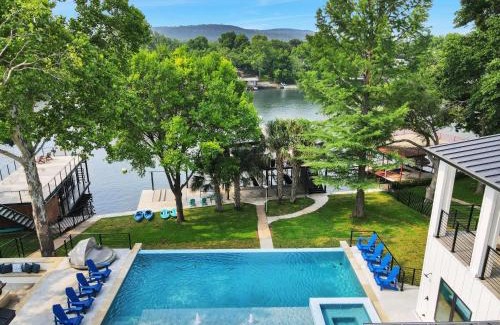 Burnet House | Palm Paradise on Lake LBJ with Concierge Services