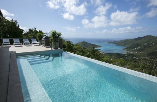 Ajax Peak Villa | Palm Ridge Incredible views, privacy, pool, AC. Property borders National Park.