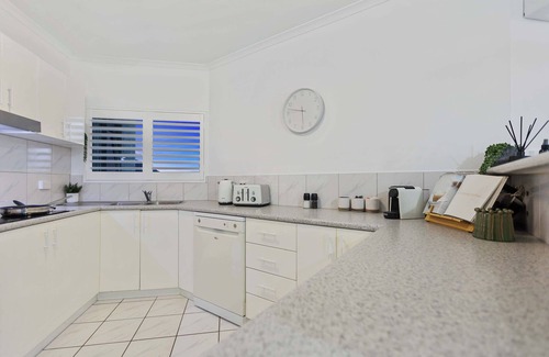 Trinity Beach Apartment | Palm + Sea Trinity Beach