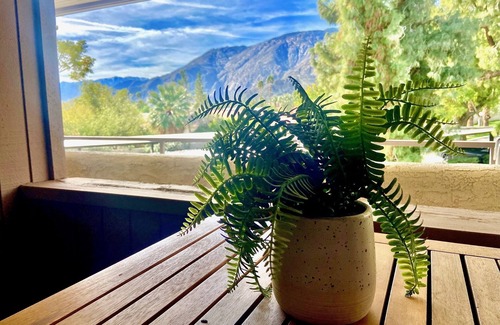 Racquet Club West Condo | Palm Springs Luxury 2 Bed Condo in Downtown Resort!