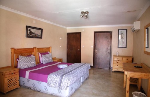 Maputo Resort | Palmeiras Guest House Matola