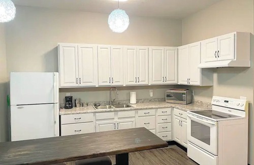 Grand River Apartment | Palmers Lodge Large Apartment in Prime Hunting Area