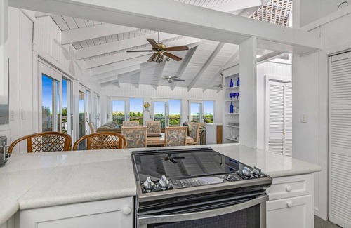 George Town House | Palmetto Palms