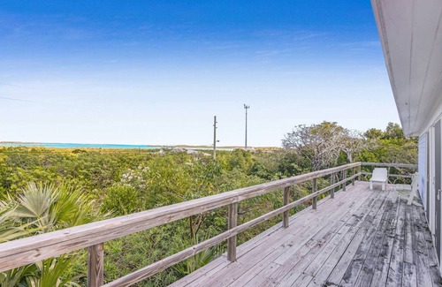 George Town House | Palmetto Palms