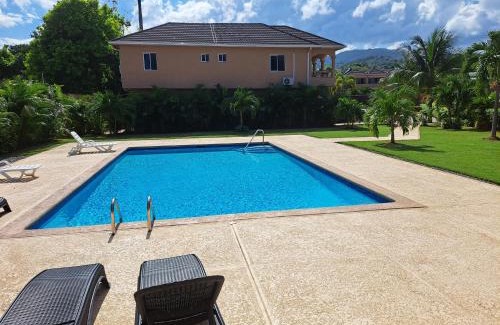 Mammee Bay Apartment | palmview estate townhouse