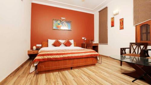 Patel Nagar Hotel | Pals Inn