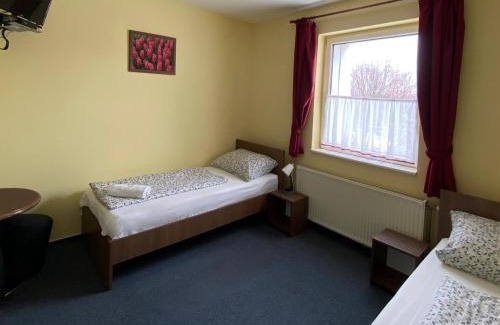 Szekesfehervar Bed & Breakfast | Panama Motel