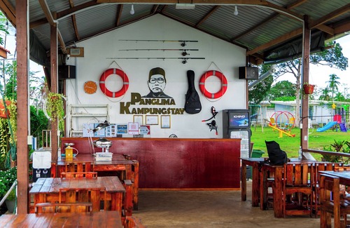 Kampong Gallam Gallam Ski Chalet | Panglima Resort Semporna