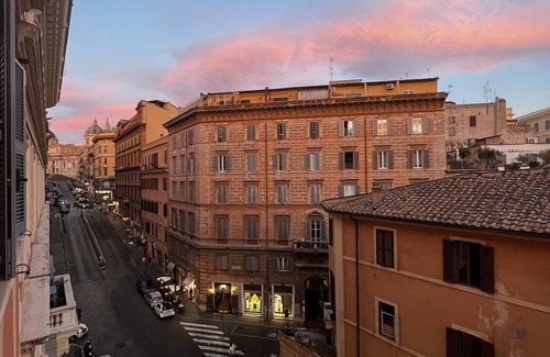Repubblica Apartment | Panisperna Suite Rome