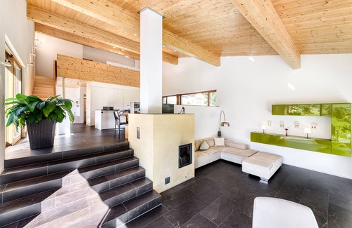 Brand House | Panorama Chalet Bellavista
