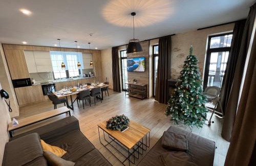 Bukovel Ski Chalet | PANORAMA Chalet MOUNTAIN RESIDENCE