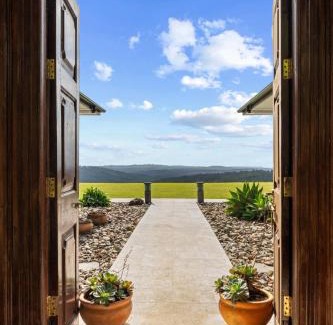 Bald Knob House | Panorama Farm - Sunshine Coast Hinterland